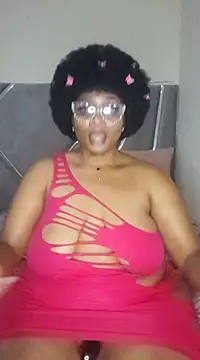 Snapshot of CocoBootyyy chatting on 03.01.25 CocoBootyyy online show from 03.01.25