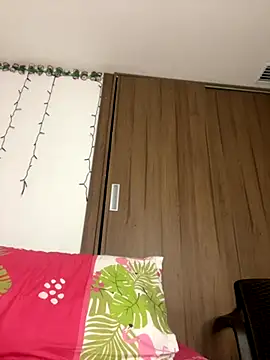 Snapshot of Charlotee_ chatting on 10.31.25 Charlotee  online show from 10.31.25