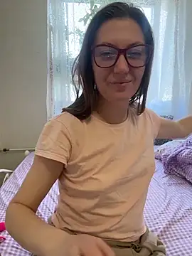 BeatriceTender online show from 03.21.26