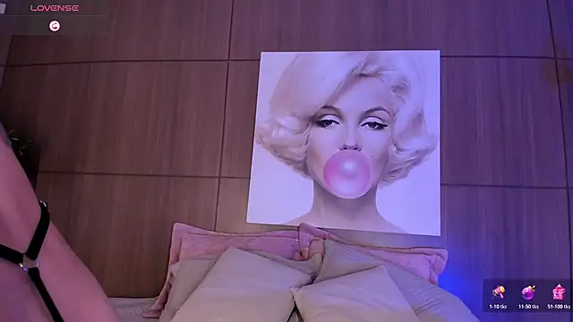 AgattaDuque online show from 11.25.25