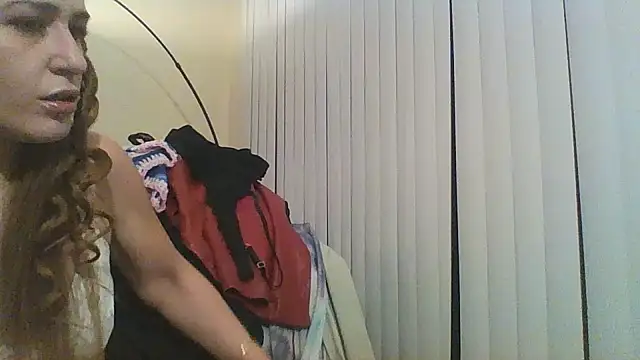 halobabe7620 online show from 12.30.24