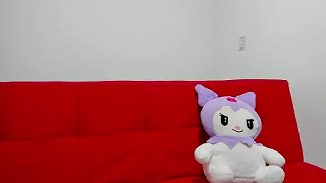 Snapshot of SamanthaBeke chatting on 05.16.26 SamanthaBeke online show from 05.16.26
