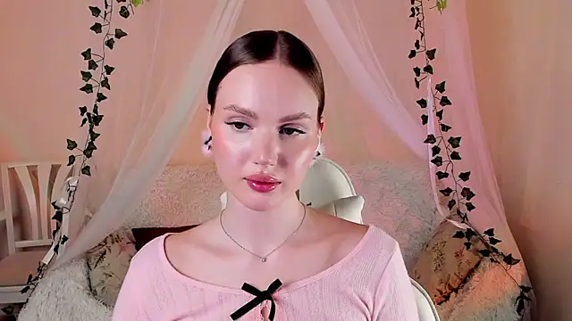 MishkaMe online show from 11.16.25