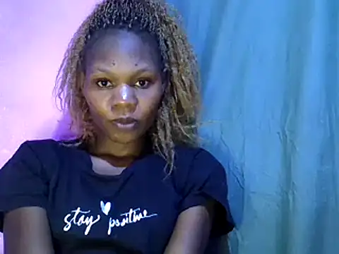 Snapshot of Cute_tamara chatting on 01.05.25 Cute tamara online show from 01.05.25