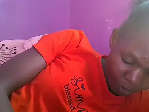 Snapshot of Cute_tamara chatting on 01.18.25 Cute tamara online show from 01.18.25