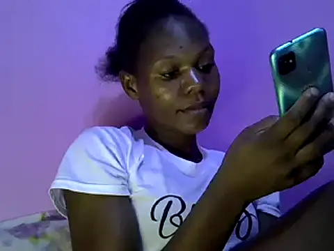 Snapshot of Cute_tamara chatting on 01.19.25 Cute tamara online show from 01.19.25