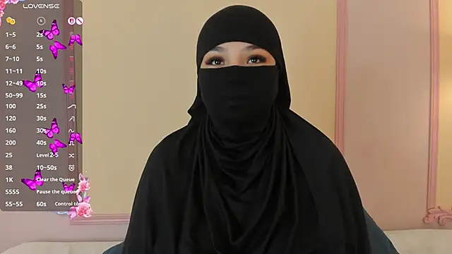 Snapshot of nashi_ra chatting on 04.29.26 nashi ra online show from 04.29.26