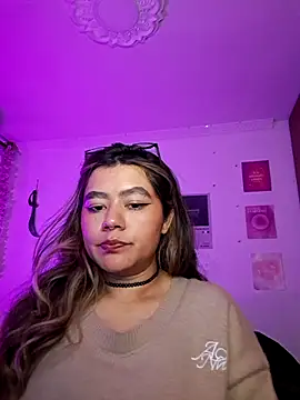 Snapshot of StephaniFox chatting on 04.15.26 StephaniFox online show from 04.15.26