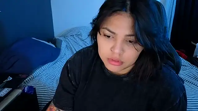 Snapshot of miacanela_xo chatting on 04.25.26 miacanela xo online show from 04.25.26
