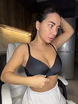 Melisa Ester online show from 11.01.25