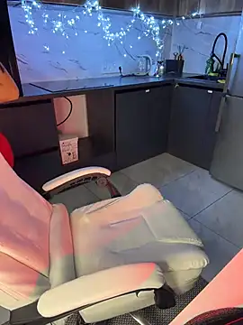 Snapshot of Melisa_Ester chatting on 02.28.26 Melisa Ester online show from 02.28.26