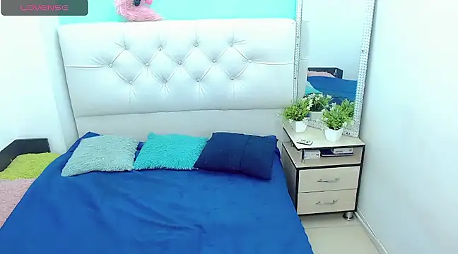 kinverly sexyx online show from 01.24.25