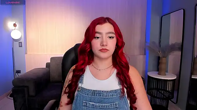 ViolettCastel online show from 02.18.25