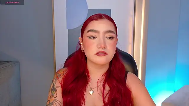 ViolettCastel online show from 11.17.25