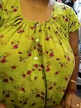 Snapshot of ANUBHABI chatting on 02.12.25 ANUBHABI online show from 02.12.25