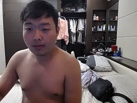 taiwansmalldickchubby online show from 04.21.26