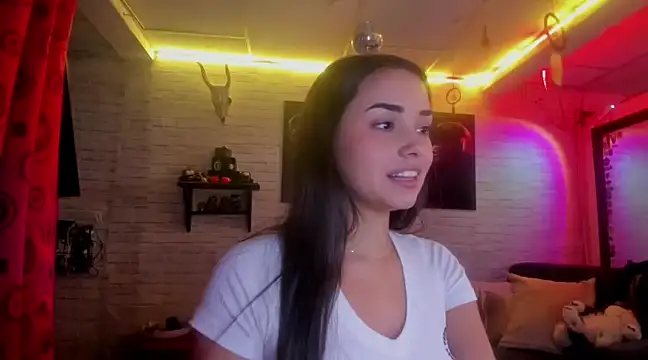 Kimmymadison- online show from 12.16.24