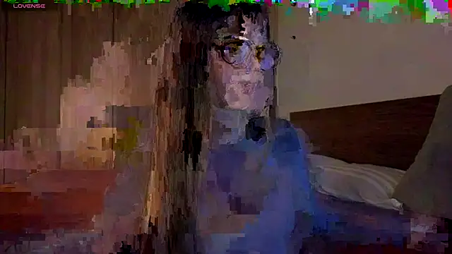 Snapshot of Roxxy_mora chatting on 06.04.26 Roxxy mora online show from 06.04.26