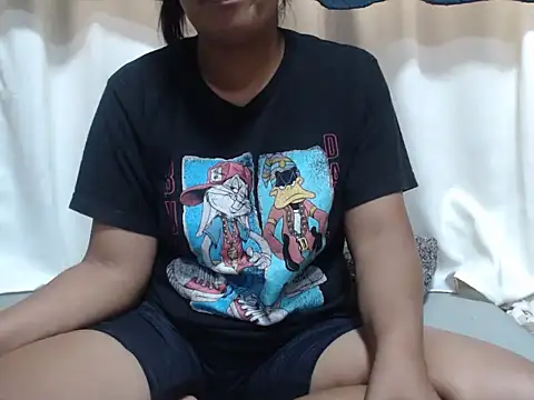 Snapshot of Linda_sexy chatting on 04.20.26 Linda sexy online show from 04.20.26