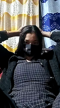 Snapshot of Aruyeshi- chatting on 02.11.25 Aruyeshi- online show from 02.11.25