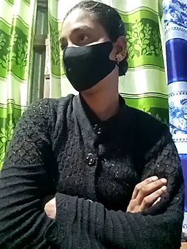 Snapshot of Aruyeshi- chatting on 02.13.25 Aruyeshi- online show from 02.13.25