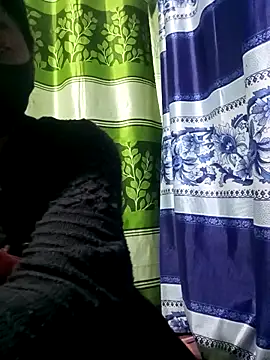 Snapshot of Aruyeshi- chatting on 02.28.25 Aruyeshi- online show from 02.28.25