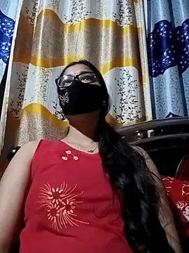 Snapshot of Aruyeshi- chatting on 03.22.25 Aruyeshi- online show from 03.22.25