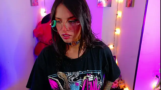 Snapshot of Dann_dan chatting on 01.20.25 Dann dan online show from 01.20.25