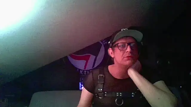 Bigthroaterboy online show from 12.02.24