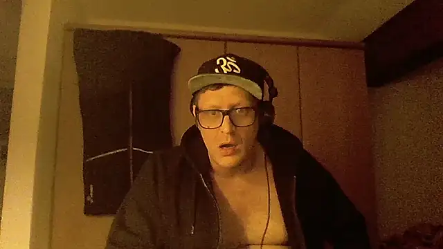 Bigthroaterboy online show from 12.11.24