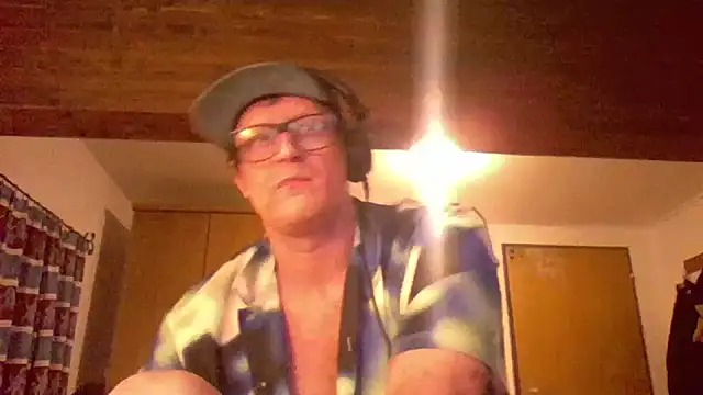 Bigthroaterboy online show from 12.28.24