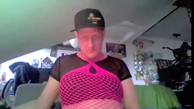 Bigthroaterboy online show from 06.12.26