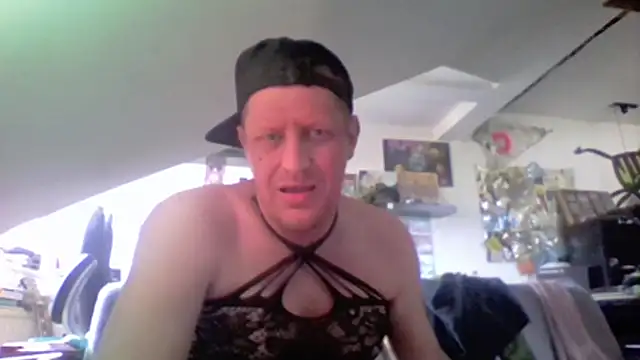 Bigthroaterboy online show from 06.17.26