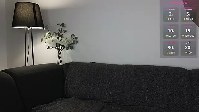 Sara Tranquil online show from 01.10.25