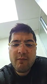 Snapshot of istebenboylebiradamim chatting on 01.05.26 istebenboylebiradamim online show from 01.05.26