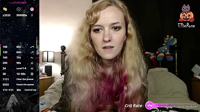 Snapshot of EllieeRose chatting on 05.08.26 EllieeRose online show from 05.08.26