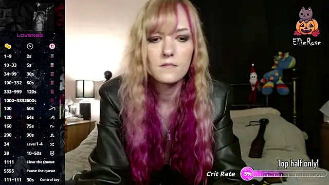 Snapshot of EllieeRose chatting on 05.15.26 EllieeRose online show from 05.15.26