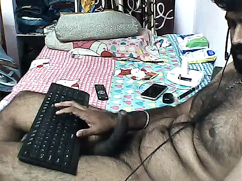 Snapshot of sanik_2428 chatting on 10.17.25 sanik 2428 online show from 10.17.25