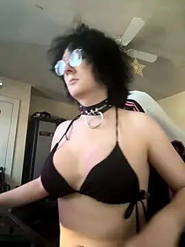 YandereDemon online show from 10.06.25