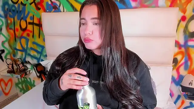 Liana Bernocchi online show from 01.18.26