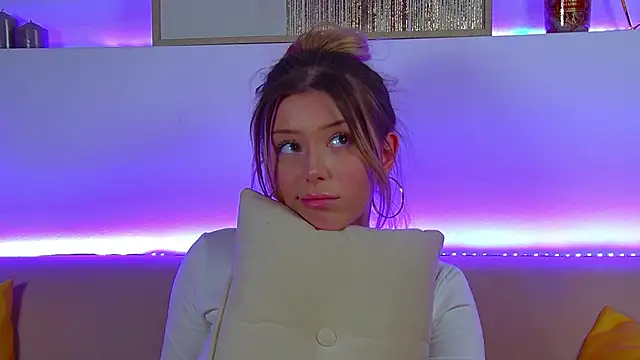 LiliaBianka online show from 02.28.25