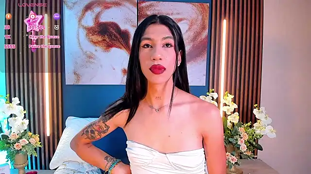 sofiaa grey  online show from 02.28.25