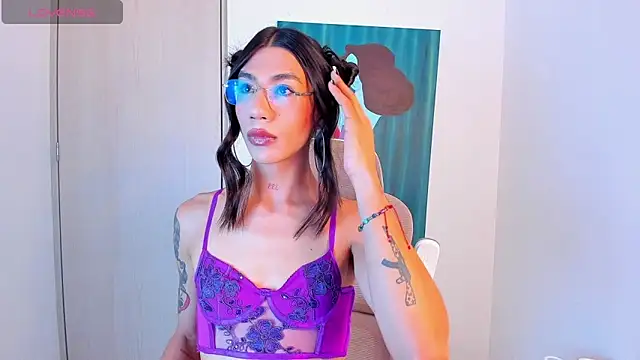 sofiaa grey  online show from 02.24.26