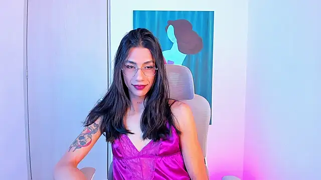 Snapshot of sofiaa_grey_ chatting on 04.26.26 sofiaa grey online show from 04.26.26