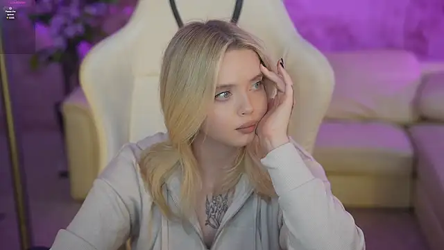 Cassy-Celestial  online show from 02.28.25