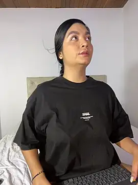 DashaStar online show from 12.15.24