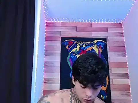 Snapshot of ray_coopers chatting on 12.21.24 ray coopers online show from 12.21.24