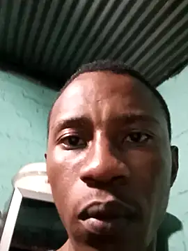 HandsomeBuoyy21 online show from 04.14.26