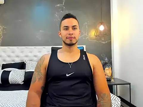 Juan muscle online show from 11.09.25