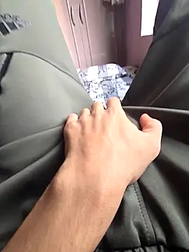 Yours1311 online show from 10.31.25